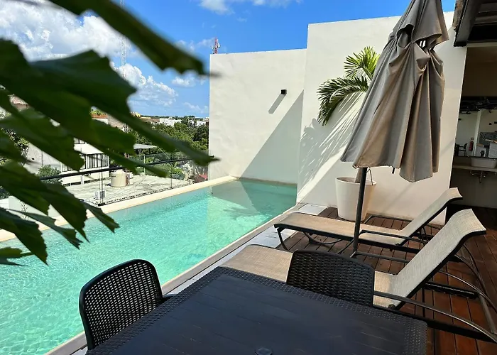 Hotel Moonshine & Tulum